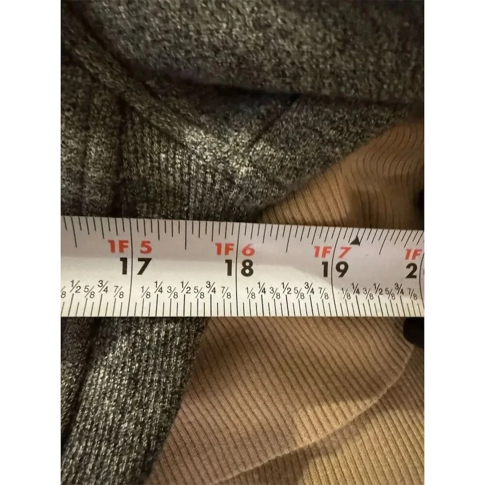 Nike‎ Women's XS Gray 1/4 Zip Pullover Hoodie Casual Long Sleeve
